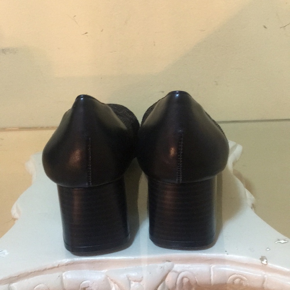 Dress shoes - Picture 4 of 5